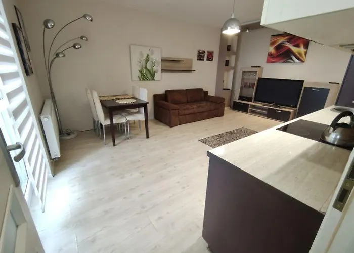 Motylowa Przystan Daire